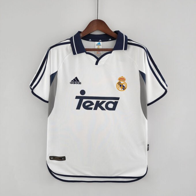 Real Madrid Home Football Jersey 2000/2001 - Image 2