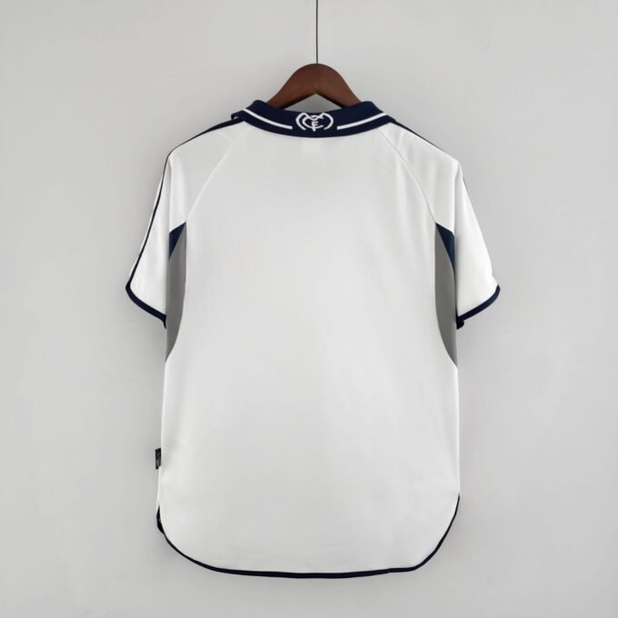 Real Madrid Home Football Jersey 2000/2001 - Image 3
