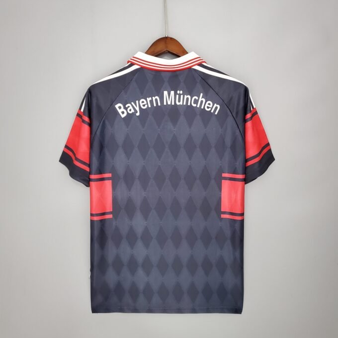 Retro Bayern Home Football Jersey 1997/1998 - Image 2