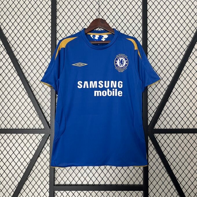 Retro Chelsea Home Football Jersey 2005/2006 - Image 2