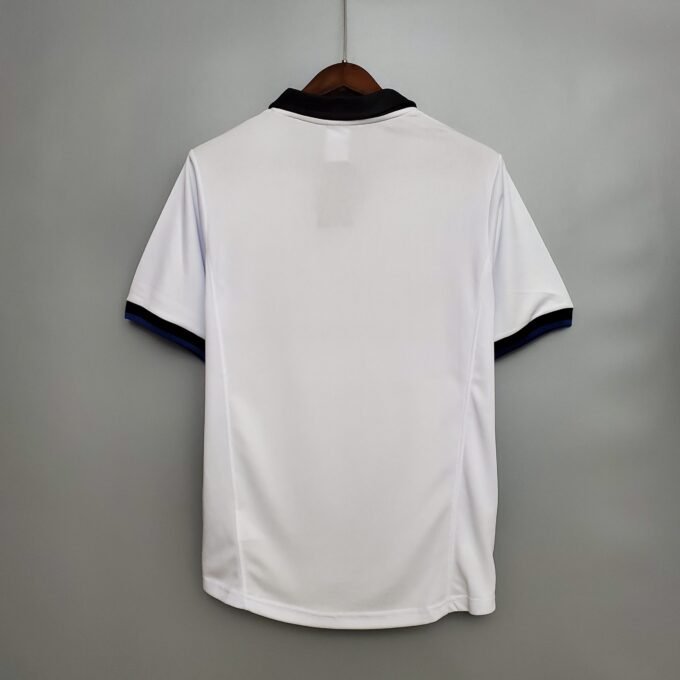 Inter Milan Away Football Jersey 1998/1999 - Image 2