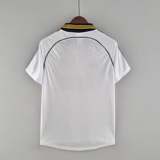 Real Madrid Home Football Jersey 2000 - Image 3