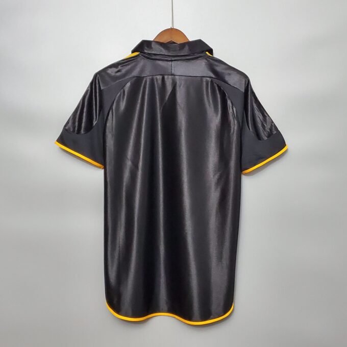 Real Madrid Away Football Jersey 1998/1999 - Image 3