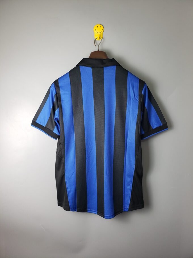 Retro Inter de Milan 98/99 | Official Football Jersey - Image 3