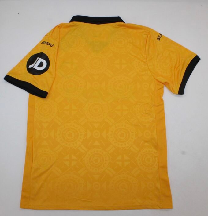Football Jersey Home Wolves 25/26 | Official Football Jersey - Image 2