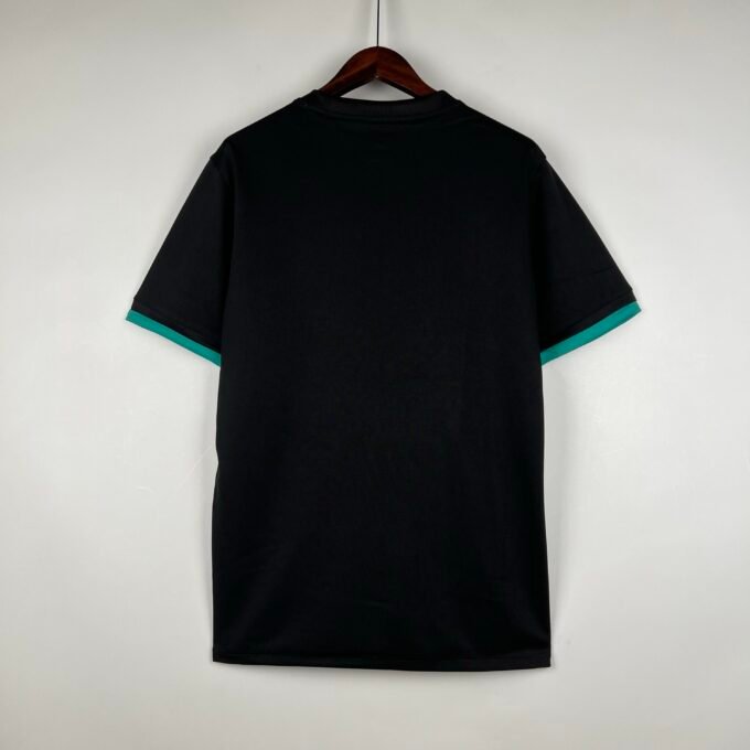 Retro Real Madrid Away 17/18 | Official Football Jersey - Image 2